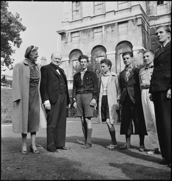 Jeunes Français ralliant la France libre, 22 septembre 1941 - © Mas, ECPAD