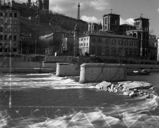 Émile Rougé, Pont Tilsitt détruit, 1944 © Photo Émile Rougé - Collection Ordan-Rougé 