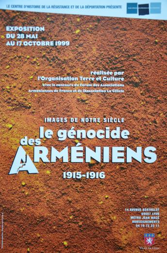 Affiche d'exposition "Le génocide des Arméniens"