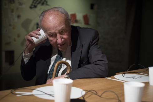 François-Yves Guillin au vernissage de l'exposition "Les jours sans. Alimentation et pénuries en temps de guerre" présentée au CHRD du 13 avril 2017 au 25 février 2018 © Photo Philippe Somnolet, 2017