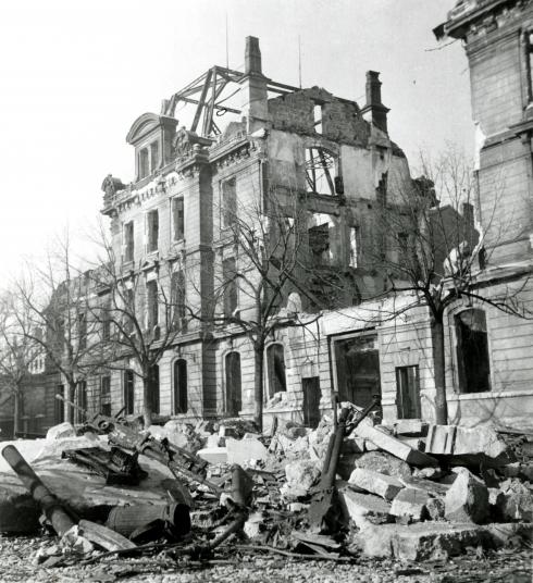 André Gamet, L'école de service de santé militaire après son bombardement en 1944 © Photo André Gamet - Collection du CHRD