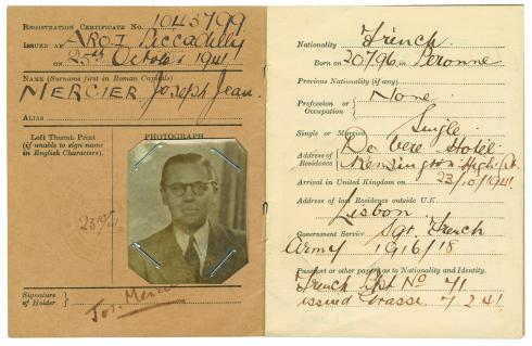 Faux papiers britanniques de Jean Moulin, 25 octobre 1941 