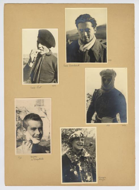 Photographies prises par René Basset aux Chantiers de la jeunesse