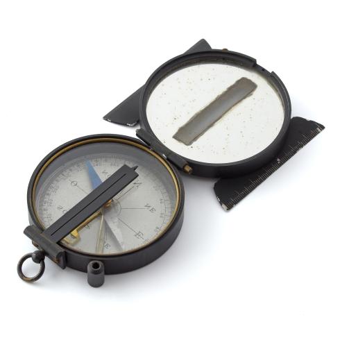 Boussole Alidade automatique d'Adrien Denavit