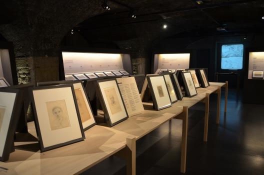 Exposition "Puisque le ciel est sans échelle" en 2015 au © CHRD