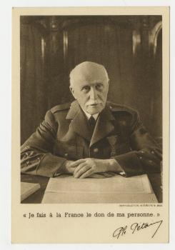 Carte postale "Pétain - Je fais don de ma personne" - Collection du CHRD, N° Inv. Ar 2077-16
