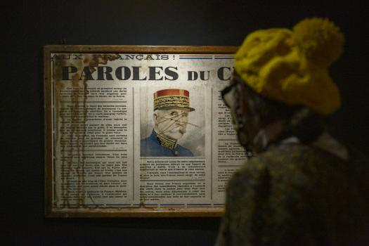 Exposition "Visages, Portrait des collections du CHRD" présentée en 2022 au CHRD © Photo Philippe Somnolet, 2022