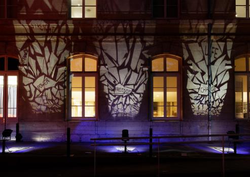 Mise en lumière de la cour Berthelot - Nuit des musées au CHRD © Photo Pierre Verrier, 2016