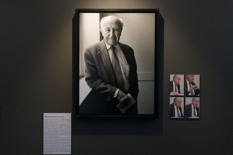 Exposition " Visages (du centre) d'histoire. Portraits de témoins par Frédéric Bellay" en 2009 au CHRD - © CHRD Lyon