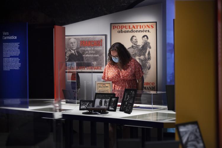 Visite de l'exposition "Une Étrange défaite ? Mai - juin 1940 - © Philippe Somnolet, 2020