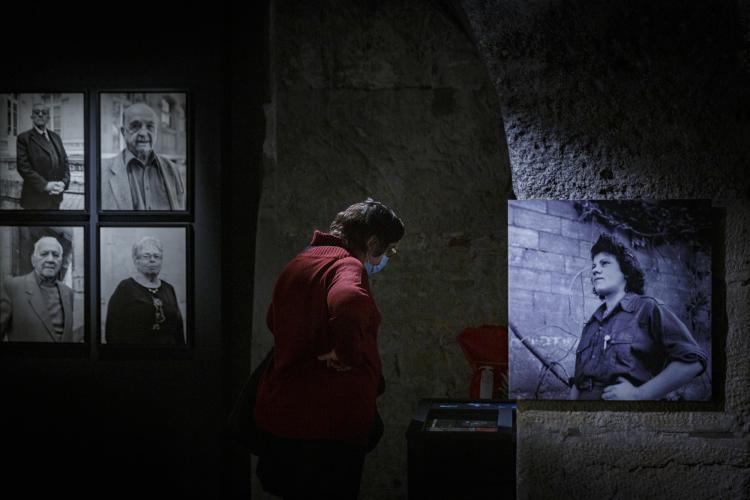 Exposition "Visages, Portrait des collections du CHRD" présentée en 2022 au CHRD © Photo Philippe Somnolet, 2022