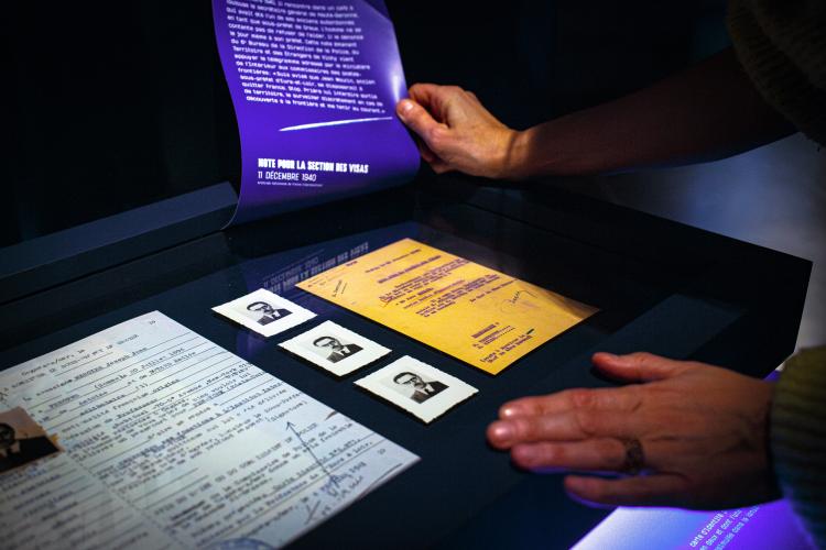 Objets de l'exposition temporaire Jean Moulin, les voies de la liberté