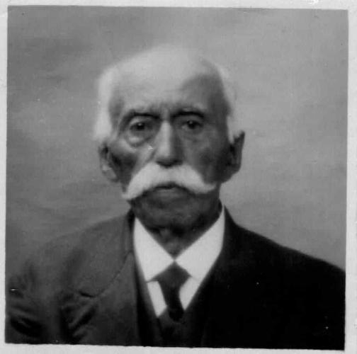 CHRDLyon_MadeleineRiffaud_GrandPere